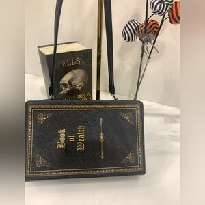 Vintage Book shaped Novelty Purse